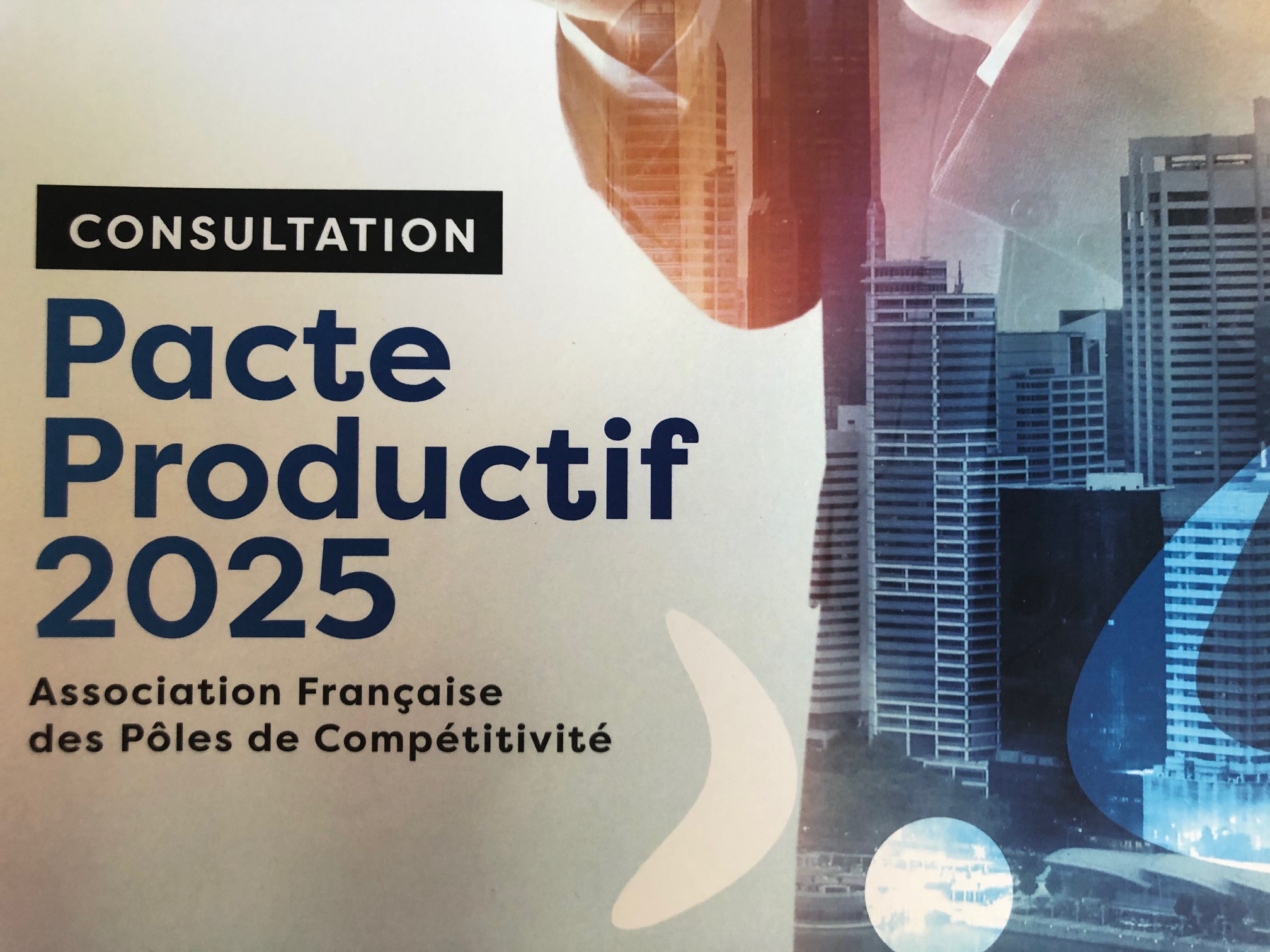 Illustration Consultation Pacte Productif 2025