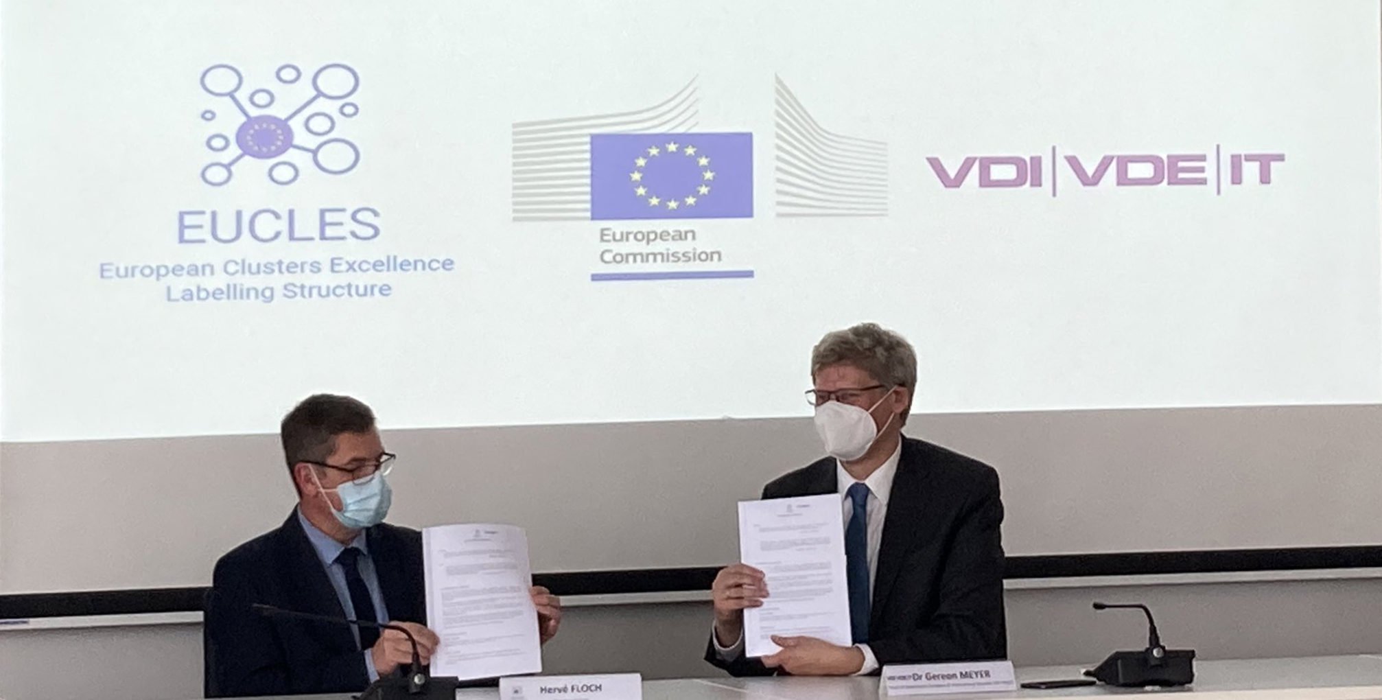 Illustration Signature du partenariat entre EUCLES et VDI/VDE-IT 